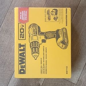 DeWalt compact drill/ driver kit